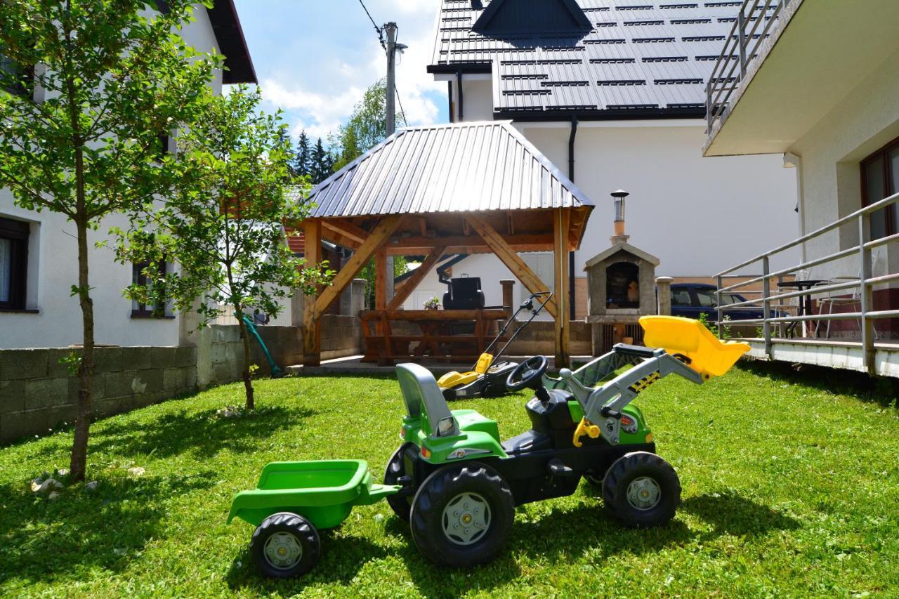 Mm Apartments Žabljak Zewnętrze zdjęcie