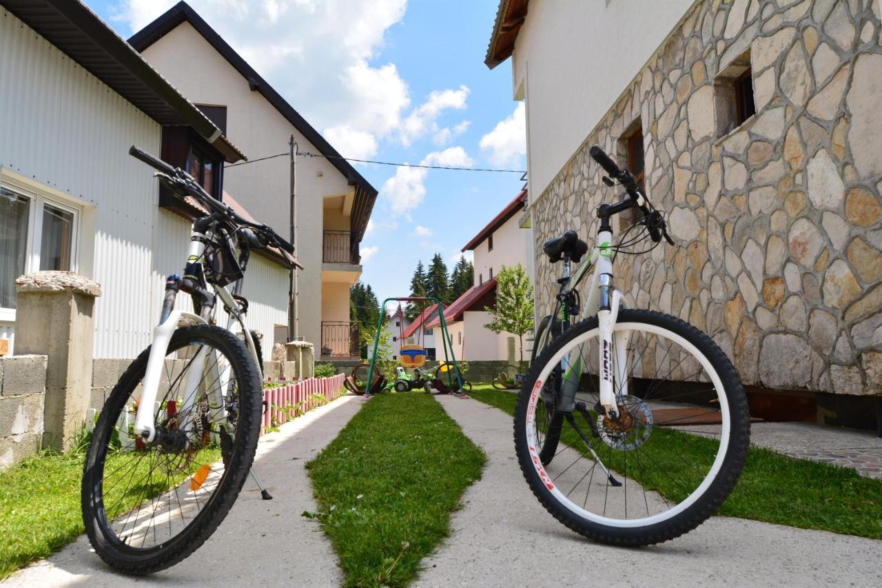 Mm Apartments Žabljak Zewnętrze zdjęcie